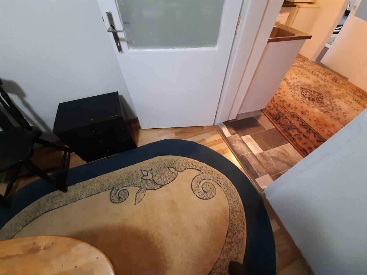 Sprat Kuce Apartment Sarajevo Bagian luar foto